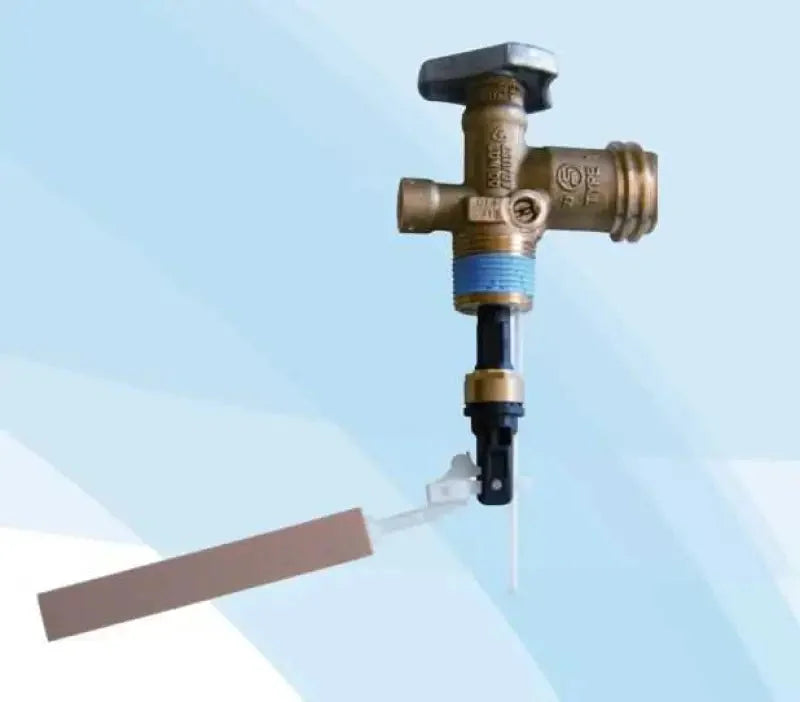 82-9-890-8013 Cavagna Group Propane Tank Valve For Cavagna 40 PSI